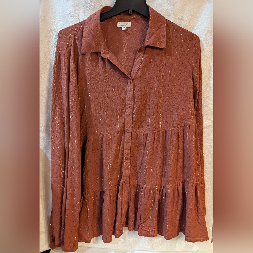 Rust Button-Up Tunic with Metallic Gold Accent Threads
